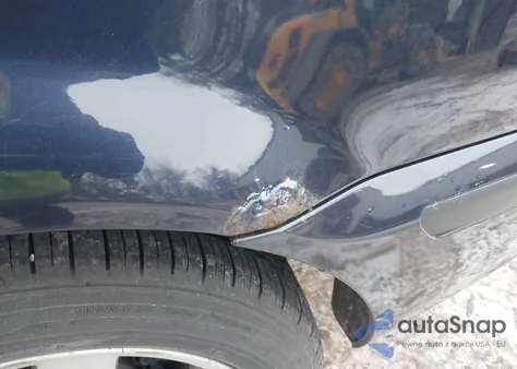 2004 BMW 325Xi z USA, uszkodzony, nr VIN WBAEU334X4PR07052